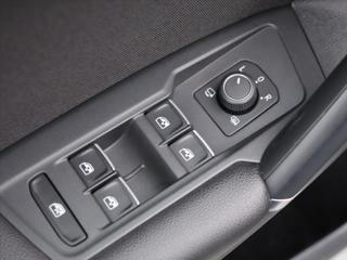 Volkswagen Tiguan 2,0 TDI 110kW DSG R-line DPH SUV - Foto 15