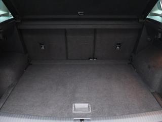 Volkswagen Tiguan 2,0 TDI 110kW DSG R-line DPH SUV - Foto 10