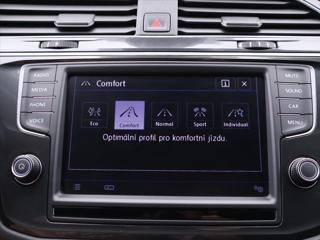 Volkswagen Tiguan 2,0 TDI 176kW DSG Highline DPH SUV - Foto 23