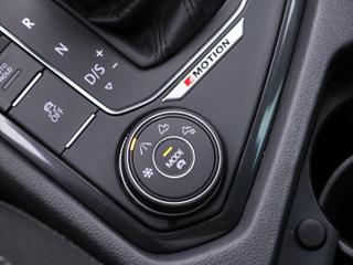 Volkswagen Tiguan 2,0 TDI 176kW DSG Highline DPH SUV - Foto 26