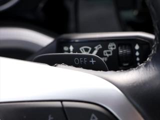 Volkswagen Touareg 3,0 TDI 170kW DSG 4M LED CZ SUV - Foto 12