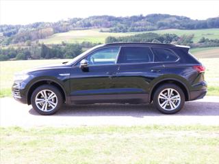 Volkswagen Touareg 3,0 TDI 170kW DSG 4M LED CZ SUV - Foto 20