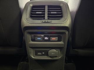 Volkswagen Tiguan Allspace 2.0 TDI 140KW DSG 4MOTION, DYNAUDIO, EL. TAŽNÉ SUV - Foto 28