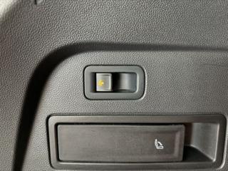 Volkswagen Tiguan Allspace 2.0 TDI 140KW DSG 4MOTION, DYNAUDIO, EL. TAŽNÉ SUV - Foto 29