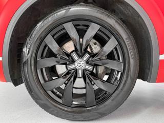 Volkswagen Touareg 3.0TDI 4MOTION R-LINE, MASÁŽE, HUD, PANORAMA SUV - Foto 8