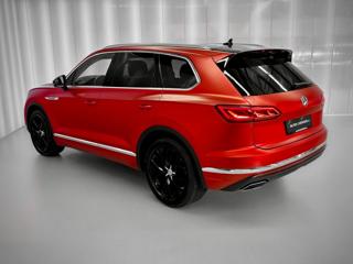 Volkswagen Touareg 3.0TDI 4MOTION R-LINE, MASÁŽE, HUD, PANORAMA SUV - Foto 4