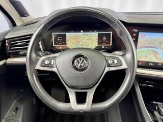Volkswagen Touareg 3.0TDI 4MOTION R-LINE, MASÁŽE, HUD, PANORAMA SUV - Foto 12