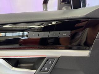 Volkswagen Touareg 3.0TDI 4MOTION R-LINE, MASÁŽE, HUD, PANORAMA SUV - Foto 26