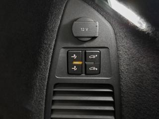Volkswagen Touareg 4.0TDI V8 R-LINE 4MOTION, BLACK PAKET, MASÁŽE SUV - Foto 25