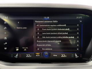 Volkswagen Touareg 4.0TDI V8 R-LINE 4MOTION, BLACK PAKET, MASÁŽE SUV - Foto 18