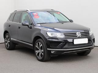 Volkswagen Touareg 3.0TDi, ČR SUV