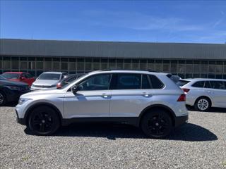 Volkswagen Tiguan 2,0 URBAN SPORT,4MOTION,TAŽNÉ SUV
