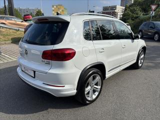 Volkswagen Tiguan 2,0 TSi 4x4 AT R-Line TOP STAV SUV - Foto 5