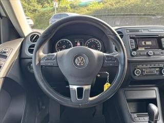 Volkswagen Tiguan 2,0 TSi 4x4 AT R-Line TOP STAV SUV - Foto 16