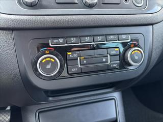 Volkswagen Tiguan 2,0 TSi 4x4 AT R-Line TOP STAV SUV - Foto 23