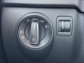 Volkswagen Tiguan 2,0 TSi 4x4 AT R-Line TOP STAV SUV - Foto 29