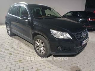 Volkswagen Tiguan 2.0 TSi SUV