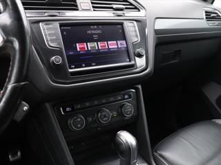 Volkswagen Tiguan 2,0 TDI 140kW 4M DSG R-Line SUV - Foto 15
