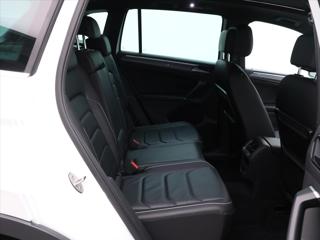 Volkswagen Tiguan 2,0 TDI 140kW 4M DSG R-Line SUV - Foto 12
