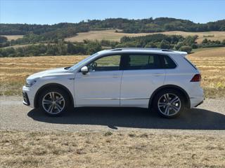 Volkswagen Tiguan 1,4 TSI DSG R-line matrix virtual SUV - Foto 17
