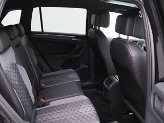 Volkswagen Tiguan 1,4 TSI PHEV 180kW R-Line DPH SUV - Foto 16