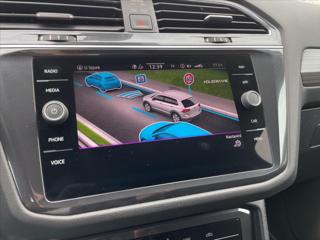 Volkswagen Tiguan Allspace 2,0 TDi 7míst*LED*Virtuál Navi*360°Kamera*Lane & Side- Assist*Servis VW*Po servise! SUV - Foto 19