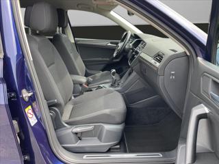 Volkswagen Tiguan Allspace 2,0 TDi 7míst*LED*Virtuál Navi*360°Kamera*Lane & Side- Assist*Servis VW*Po servise! SUV - Foto 27