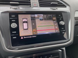 Volkswagen Tiguan Allspace 2,0 TDi 7míst*LED*Virtuál Navi*360°Kamera*Lane & Side- Assist*Servis VW*Po servise! SUV - Foto 17