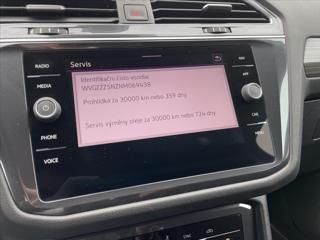 Volkswagen Tiguan Allspace 2,0 TDi 7míst*LED*Virtuál Navi*360°Kamera*Lane & Side- Assist*Servis VW*Po servise! SUV - Foto 16