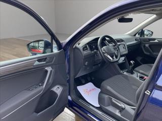Volkswagen Tiguan Allspace 2,0 TDi 7míst*LED*Virtuál Navi*360°Kamera*Lane & Side- Assist*Servis VW*Po servise! SUV - Foto 10