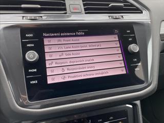 Volkswagen Tiguan Allspace 2,0 TDi 7míst*LED*Virtuál Navi*360°Kamera*Lane & Side- Assist*Servis VW*Po servise! SUV - Foto 52