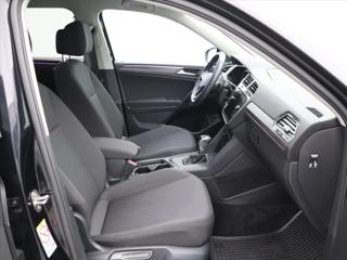 Volkswagen Tiguan Allspace 1,5 TSI 110kW DSG CZ Life DPH SUV - Foto 9