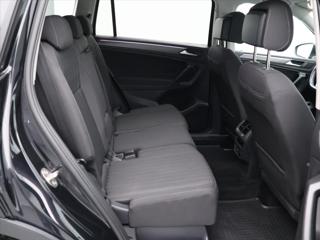 Volkswagen Tiguan Allspace 1,5 TSI 110kW DSG CZ Life DPH SUV - Foto 10