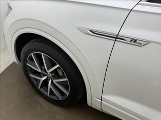 Volkswagen Touareg 3,0 R-LINE VZDUCH NV MATRIX ČR SUV - Foto 44