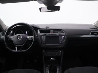 Volkswagen Tiguan 2.0 TDI 110kW 4MOT Highline DPH SUV - Foto 23