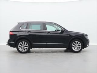 Volkswagen Tiguan 2.0 TDI 110kW 4MOT Highline DPH SUV - Foto 8