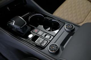 Volkswagen Touareg 3.0TDI 210kW Weba Tažné ZÁRUKA SUV - Foto 24