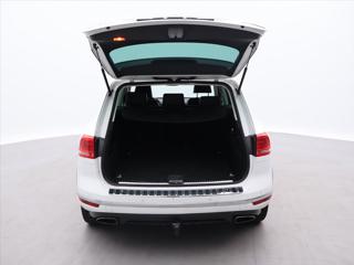 Volkswagen Touareg 3,0 TDI V6 193kW Tiptronic 4M CZ SUV - Foto 2