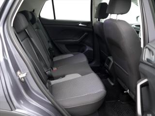 Volkswagen T-Cross 1,0 TSI 81kW Life Aut.klima Tažné SUV - Foto 12
