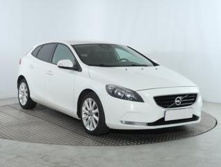 Volvo V40 1.6 D2 84kW hatchback