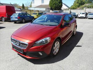 Volvo V40 2,5 CROSS COUNTRY hatchback