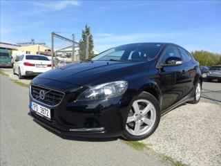 Volvo V40 1,6 D2 KAMERA, PLNÝ SERVIS hatchback