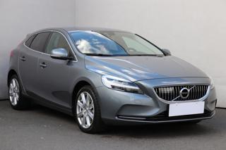 Volvo V40 2.0 D hatchback