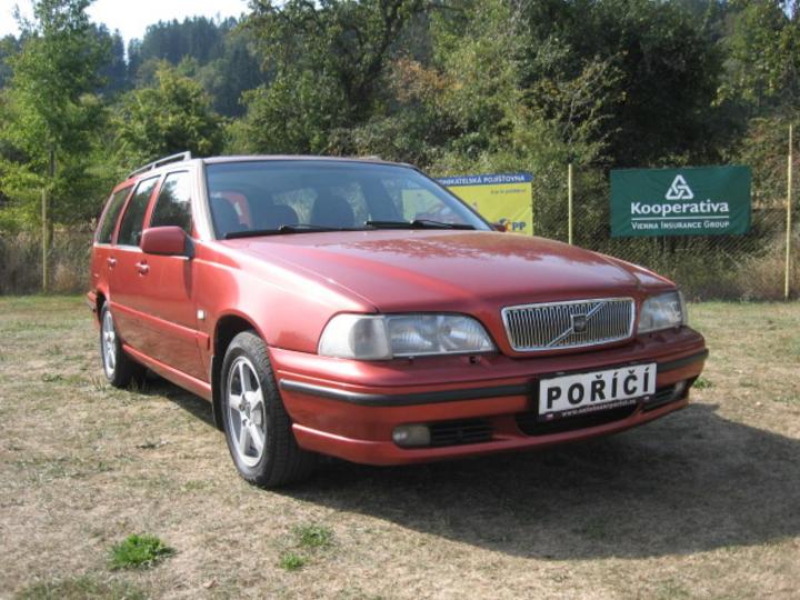 Volvo V70 2 5 Tdi Kombi Kombi Yauto Cz