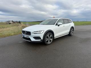 Volvo V60 CROSS COUNTRY D4 AWD POLESTAR kombi