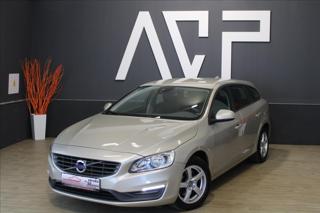 Volvo V60 2.0D*D3*110KW*NAV*AT*PDC kombi