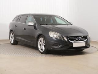 Volvo V60 D3 2.0 120kW kombi