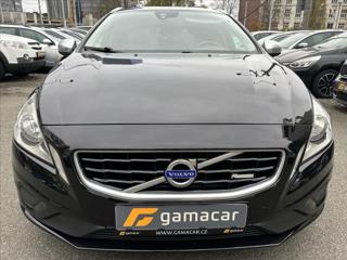 Volvo V60 2,4 158kw+R.design+manual ! kombi