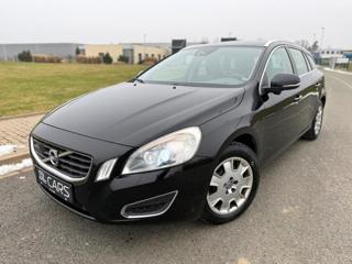 Volvo V60 2.0 D4 XENON NAVI KŮŽE TAŽNÉ kombi