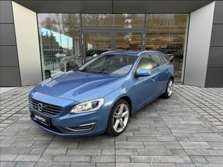 Volvo V60 2,0 T4 SUMMUM Drive-E kombi